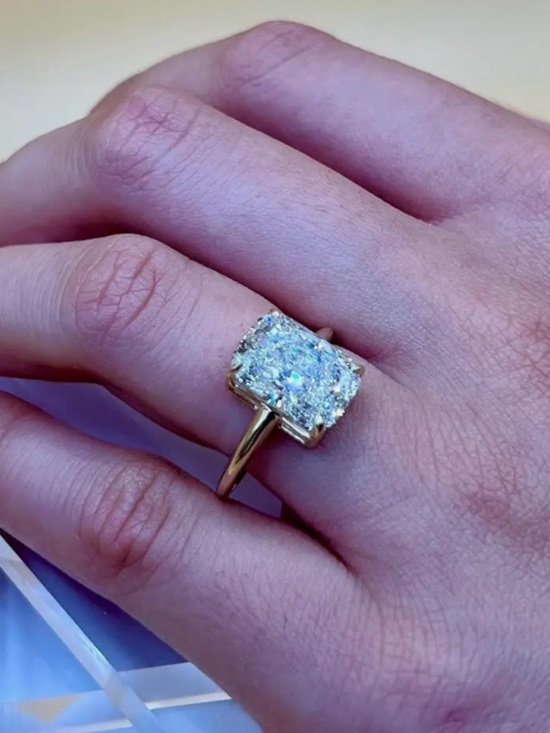 None Jewelry - 18k Yellow Gold 3ct diamond Ring